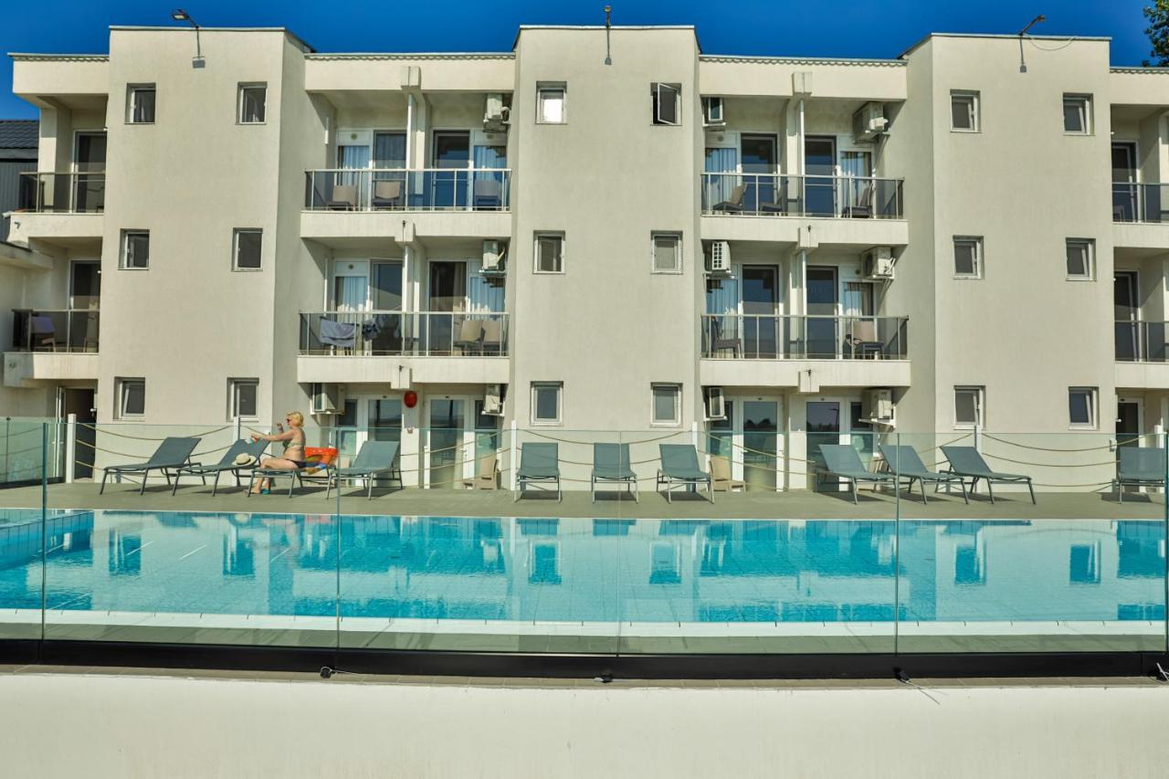 Jijo'S Hotel ママイア エクステリア 写真