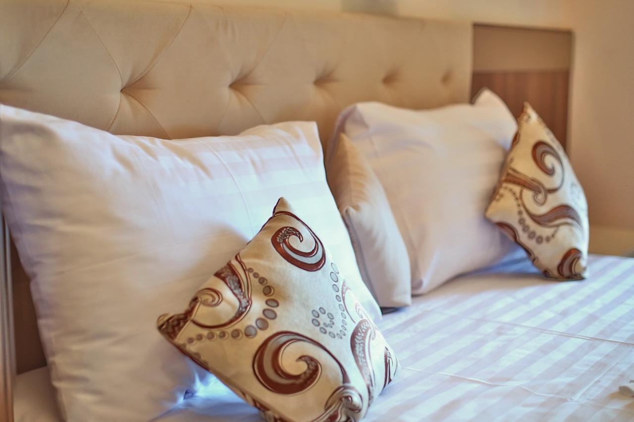 Jijo'S Hotel ママイア エクステリア 写真